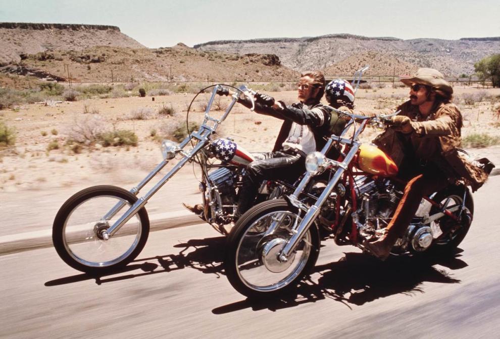 https://www.moto1pro.com/sites/default/files/easy_rider_chopper_panhead_sobre_hydra-glide_de_1950.jpg