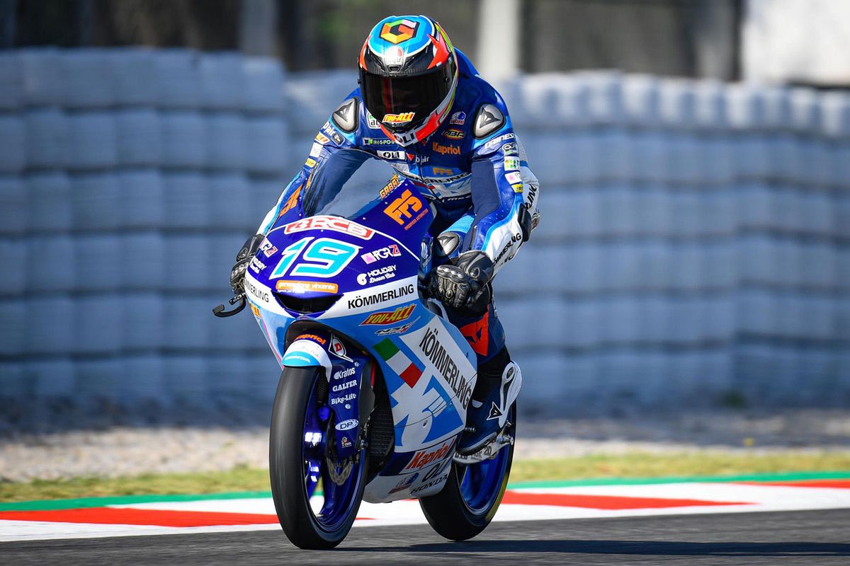 Gabriel Rodrigo logró la pole en Moto3 del GP de Catalunya