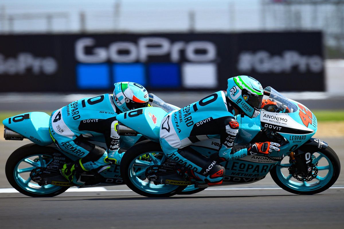 Victoria de Marcos Ramírez en Moto3 en el Gran Premio de Gran Bretaña