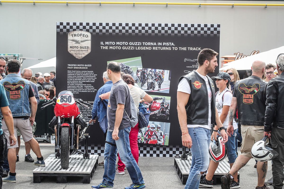 Asistentes al Moto Guzzi Open House 2019