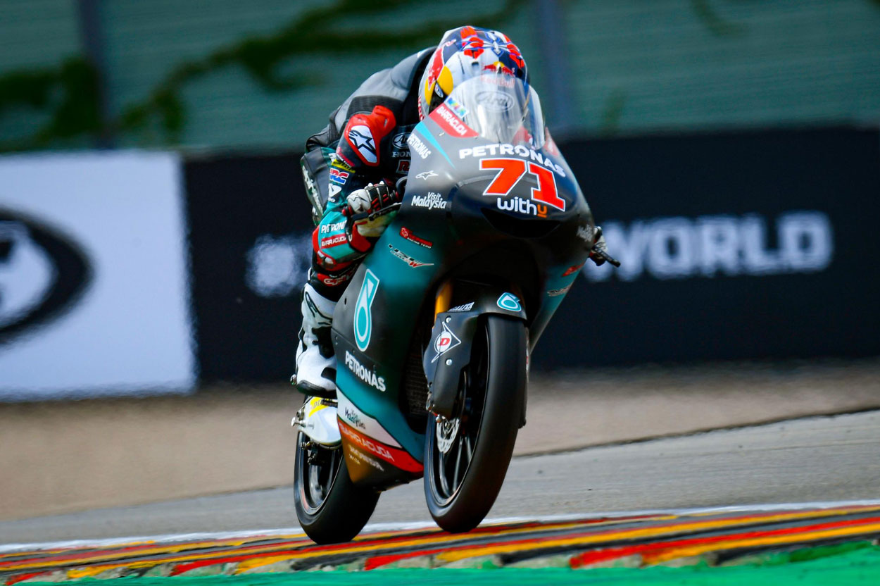 En Moto3 la sorpresa del viernes en el GP de Alemania ha venido de la mano de Sasaki