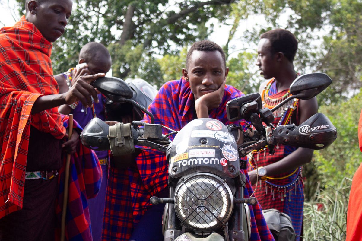 Viaje en moto por Kenia, por Alicia Sornosa