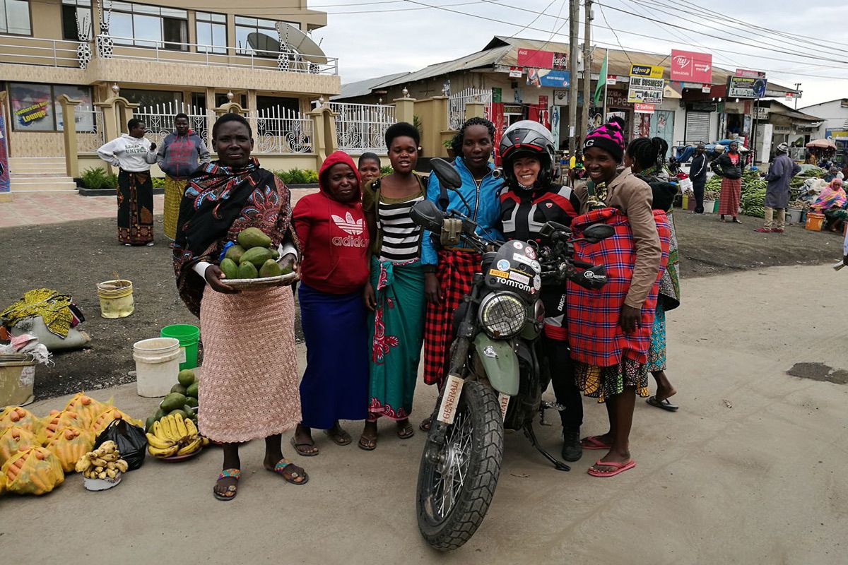 Viaje en moto por Kenia y Tanzania, por Alicia Sornosa