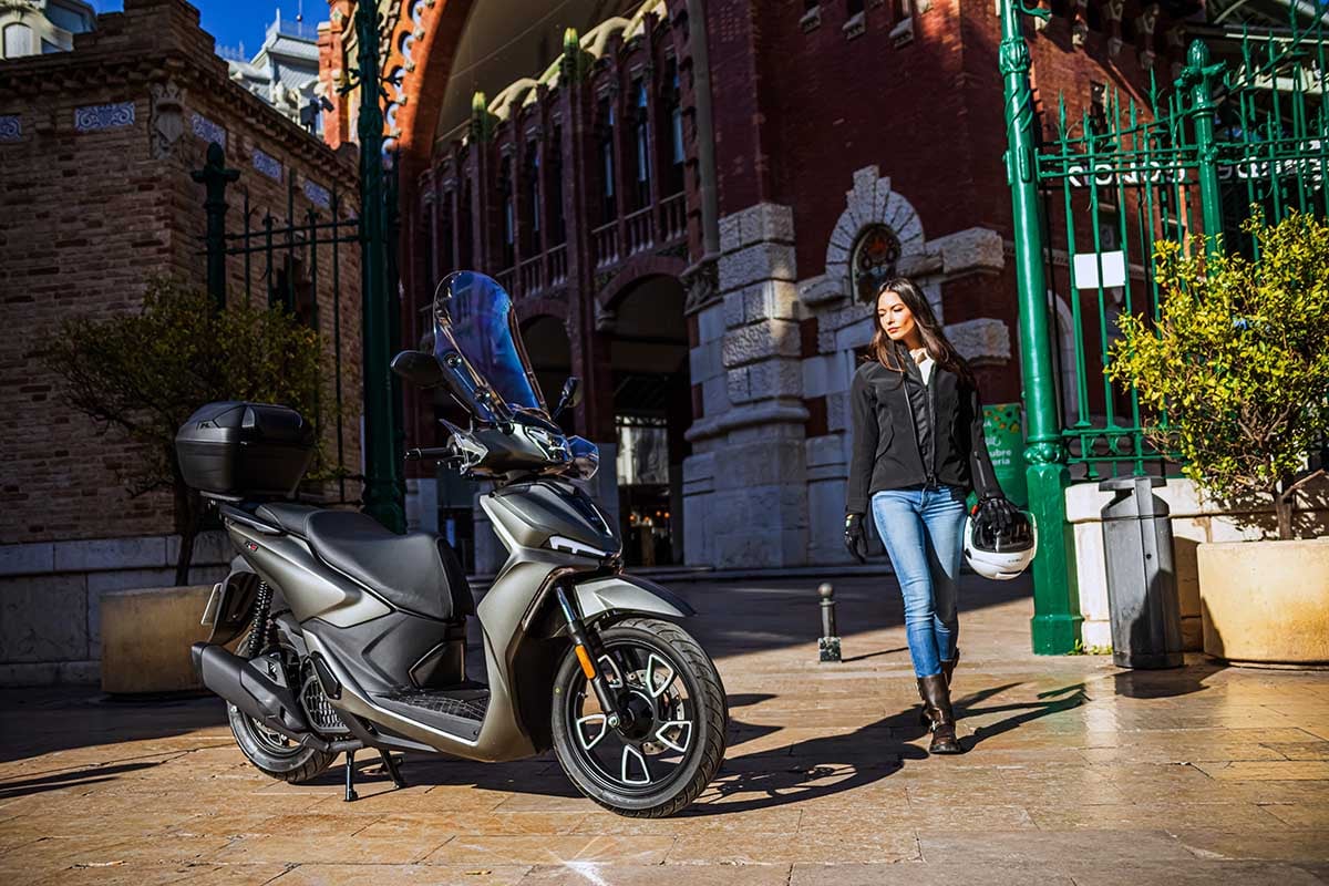 Prueba VOGE SR16 125: el rueda alta de muy buen ver