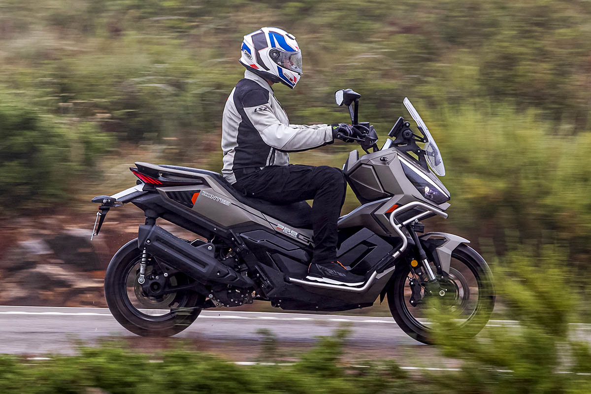 Prueba Zontes 368G ETC 2026: el scooter A2 superventas ¡todavía mejor!