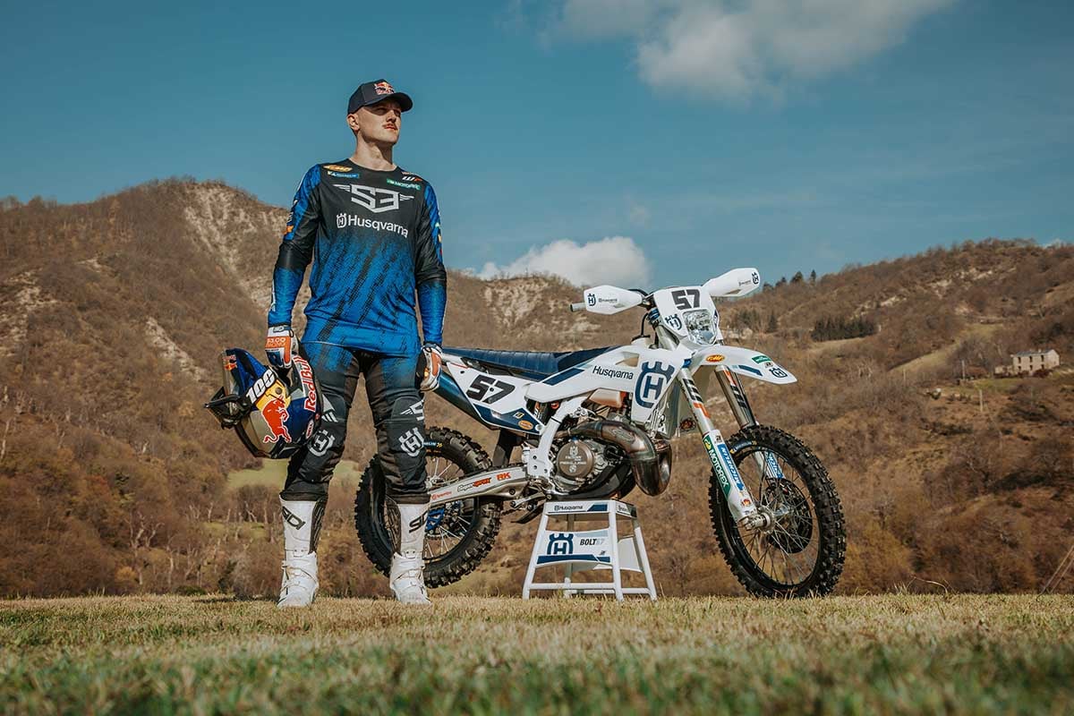 Billy Bolt se prepara para el Mundial de Hard Enduro 2025