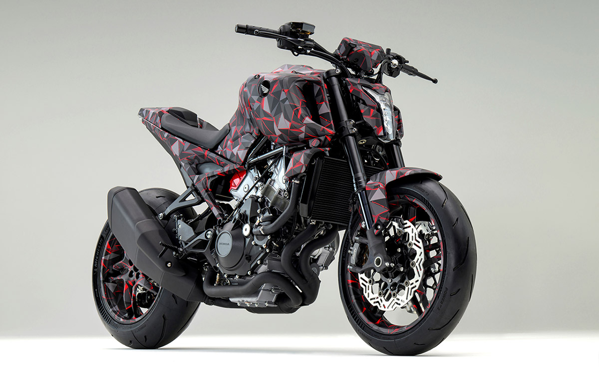Honda prueba el nuevo V3 de 900 cc en versión atmosférica