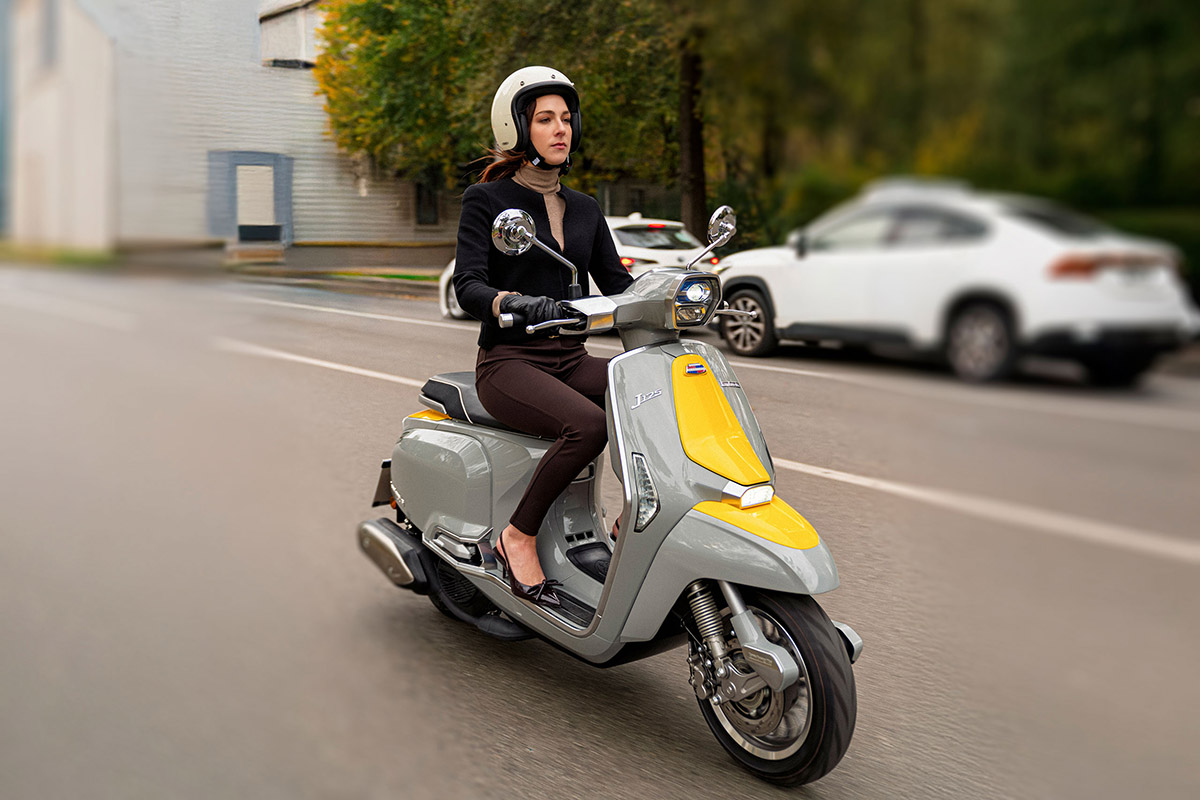 Lambretta rescata la J 125 con un diseño que une herencia y tecnología