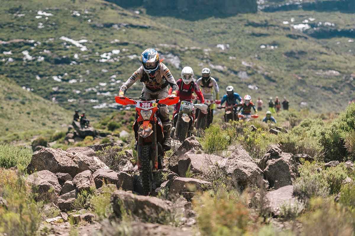 Lettenbichler y Bolt cierran 2025 en lo más alto en una temporada histórica para KTM y Husqvarna
