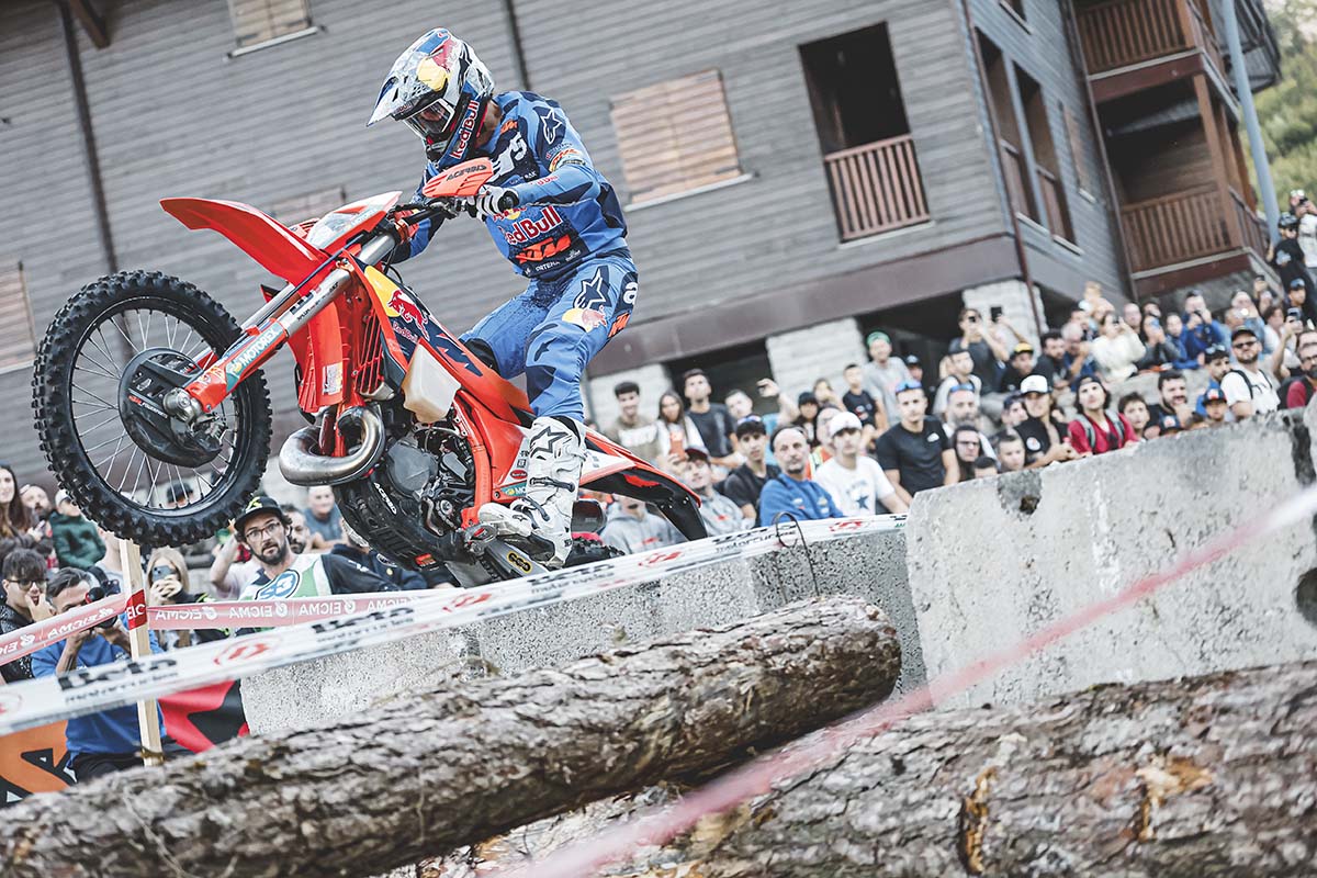 Lettenbichler arrasa en Abetone y amplía su ventaja en el Mundial de Hard Enduro