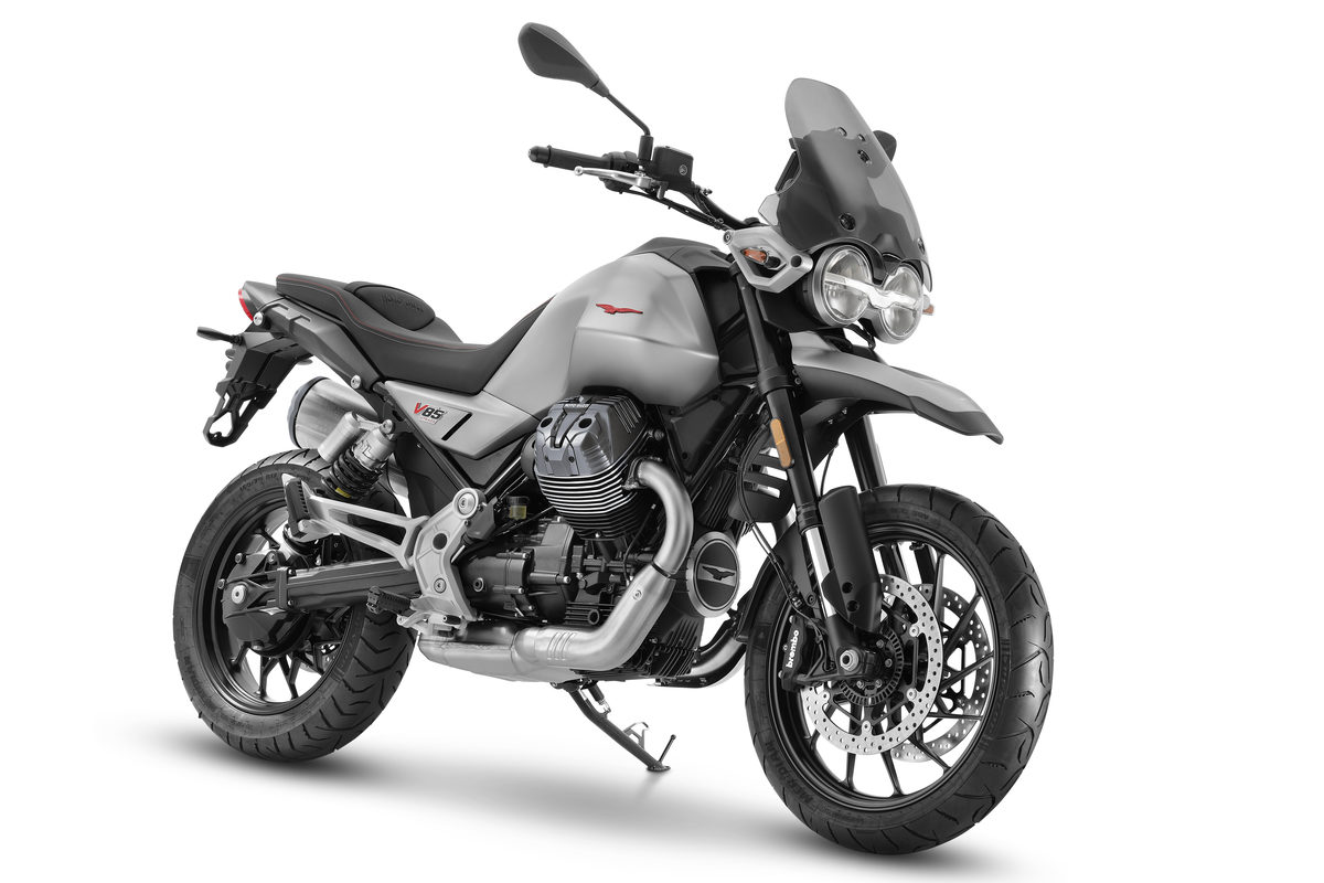 Moto Guzzi V85 2024: nuevo motor, versión Strada y Travel