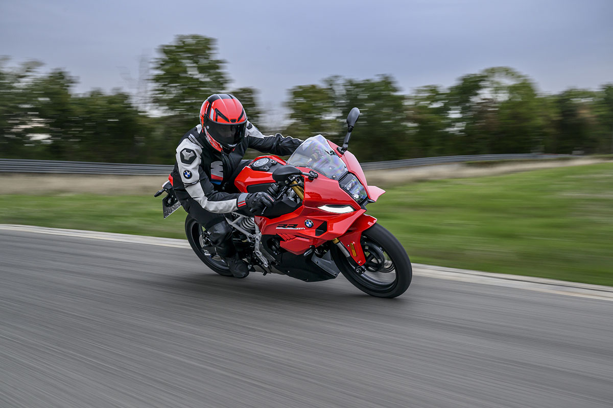 BMW F 450 RR: 48 CV y 177 kg para su Supersport A2 desde 7150 euros