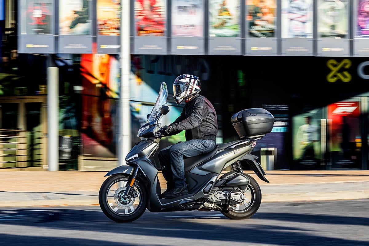Prueba VOGE SR16 125: el rueda alta de muy buen ver