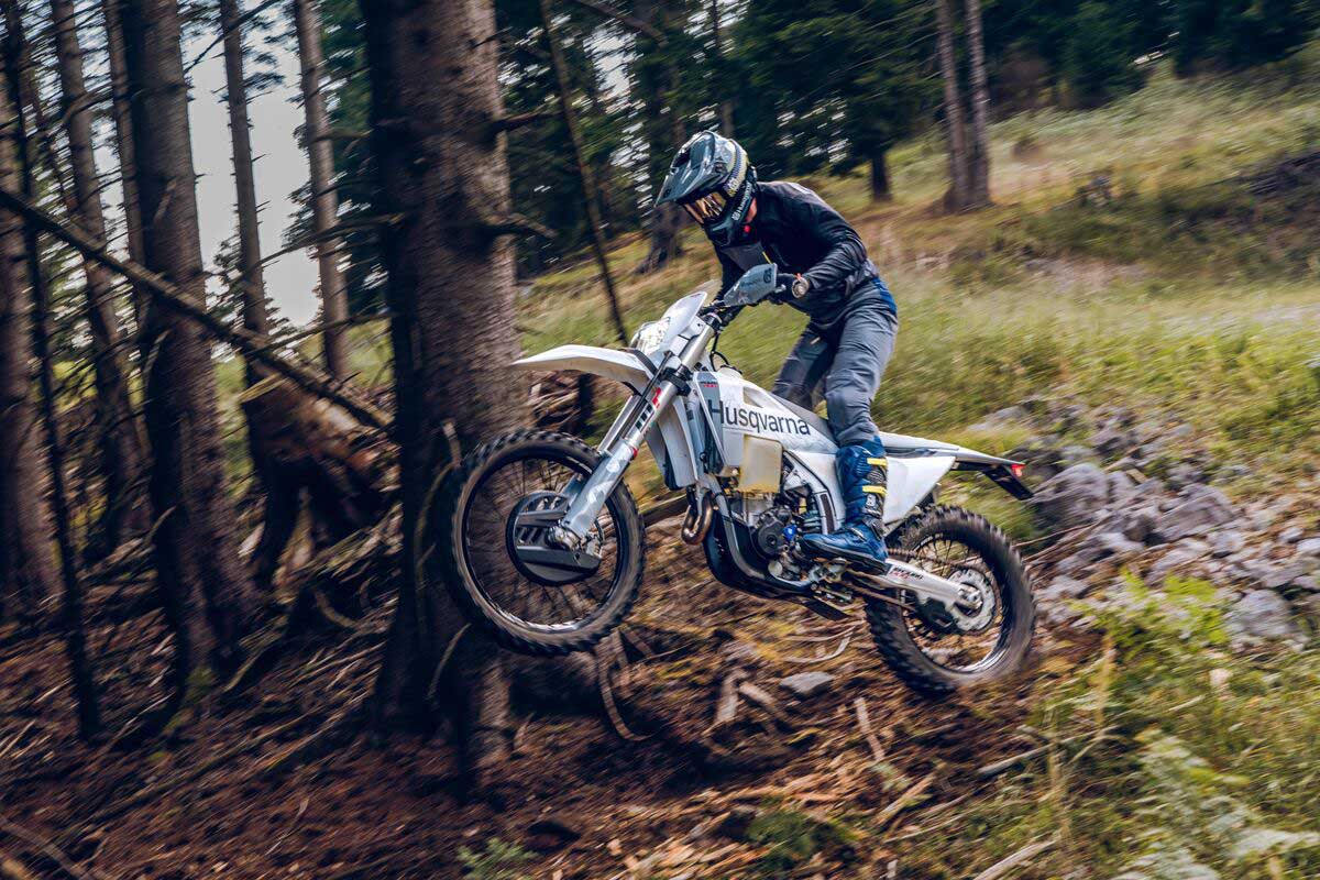 Husqvarna TE 300 Pro y FE 350 Pro 2027