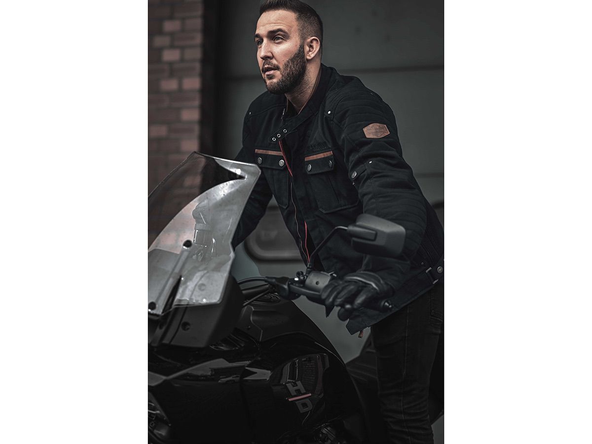 Harley-Davidson y la firma de ropa Held unen fuerzas