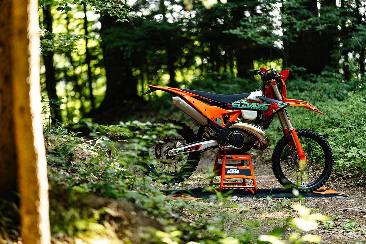 KTM EXC 6DAYS 2027