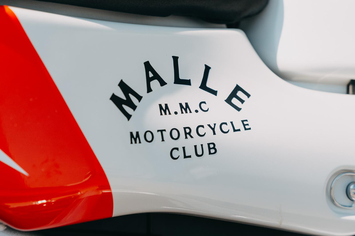 La última moto que esperabas ver en una carrera de playa es una Yamaha XSR900 GP