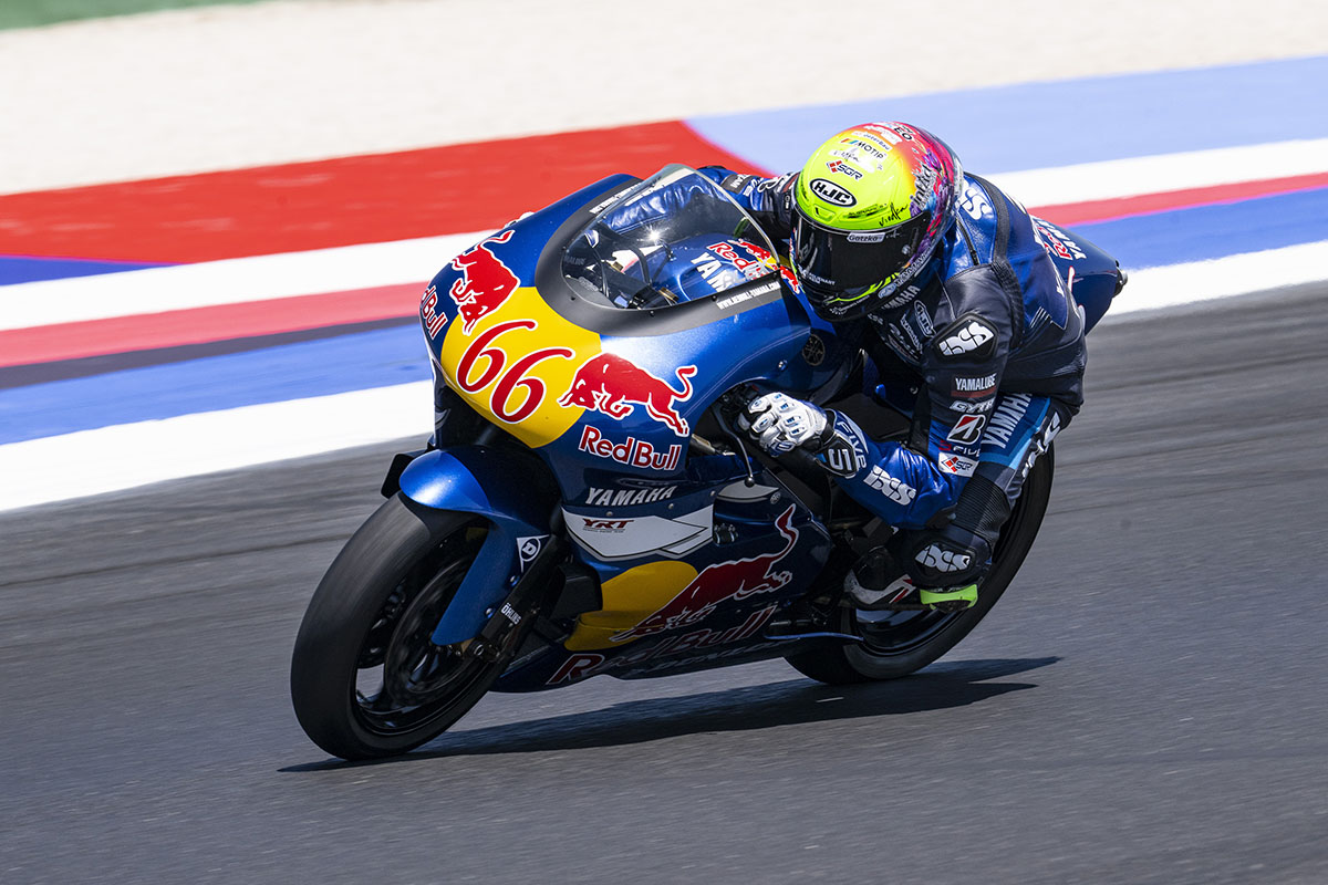 Yamaha reúne en Misano a los campeones que marcaron su historia