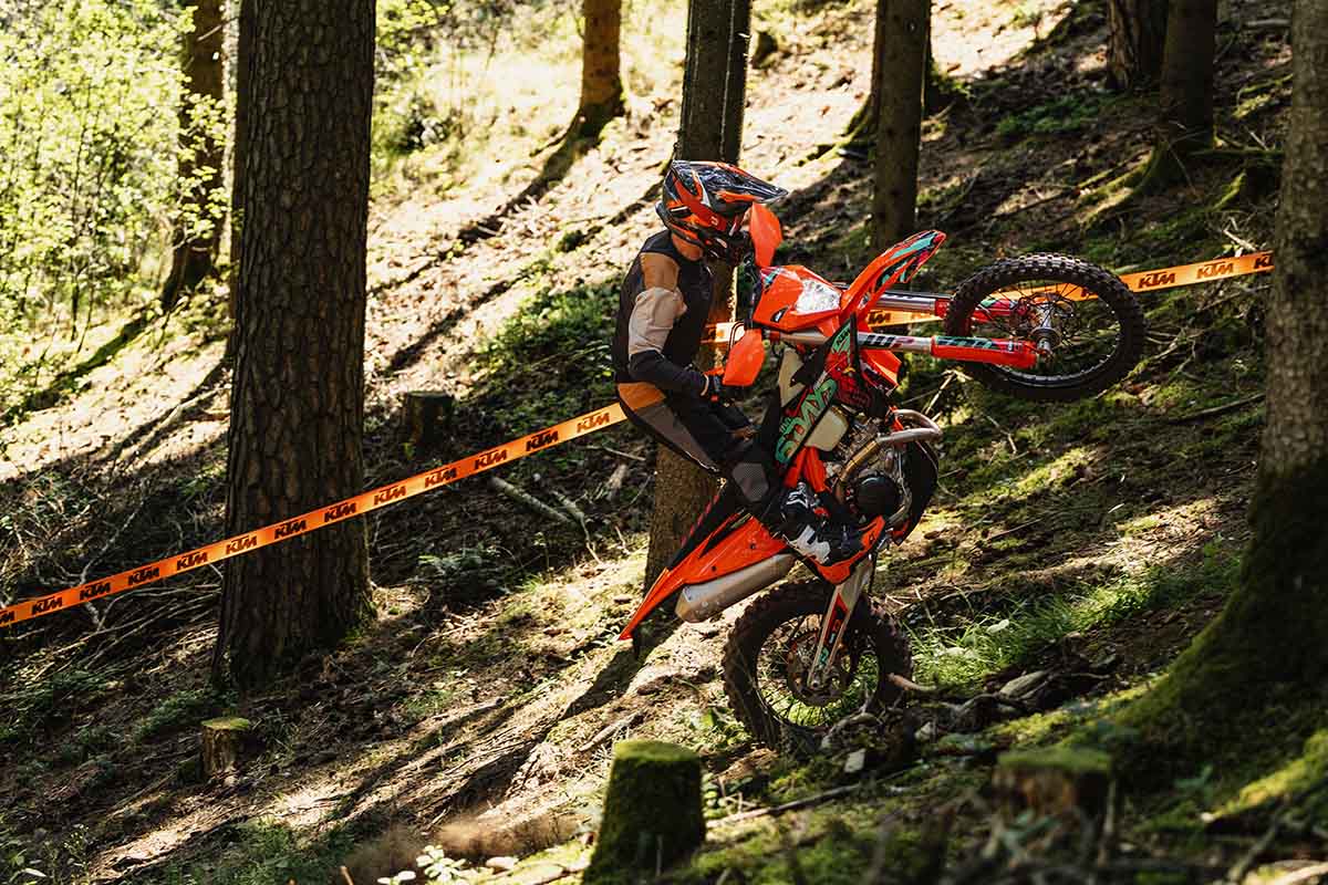 KTM EXC 6DAYS 2027