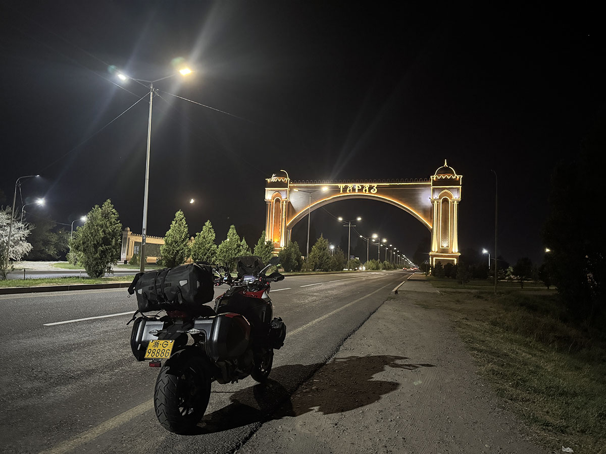 Multistrada V4 Voyagers 2026