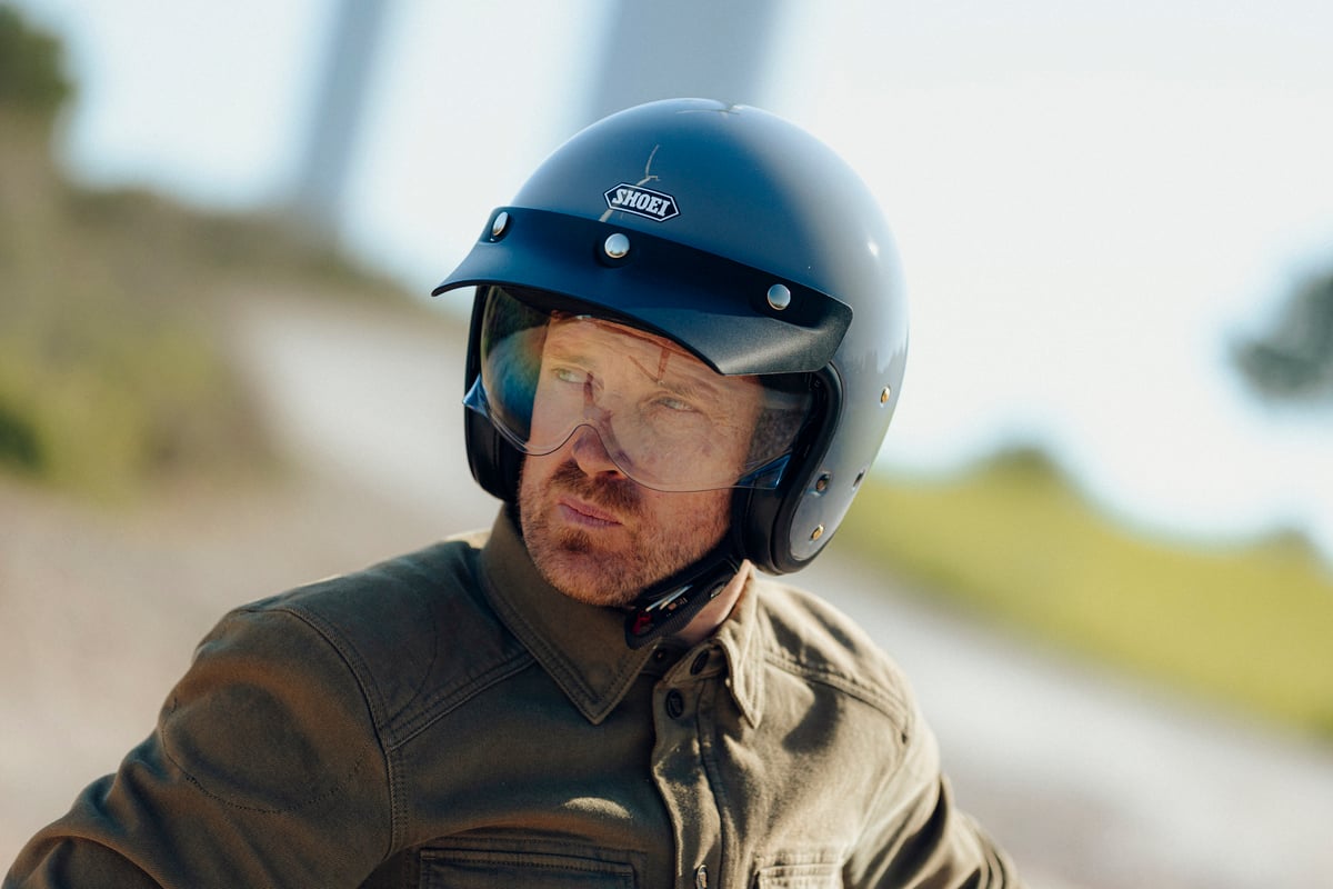Nuevo Casco Shoei J-O 2: imagen clásica y seguridad a la última