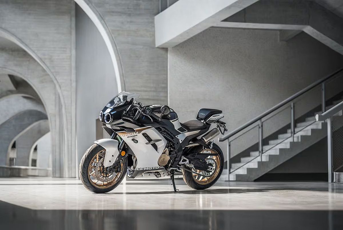 CFMoto 500SR Voom: neo retro de 80 CV, ¿solo para China?
