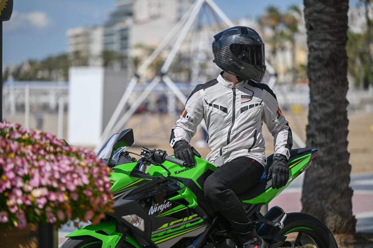 LS2 te equipa para el verano: protecciÃ³n, estilo y precio asequible