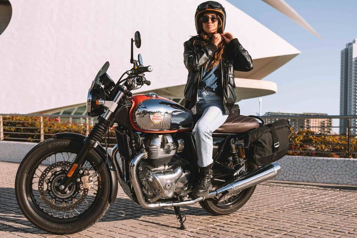 Royal Enfield Lightning Interceptor y Thunder Continental
