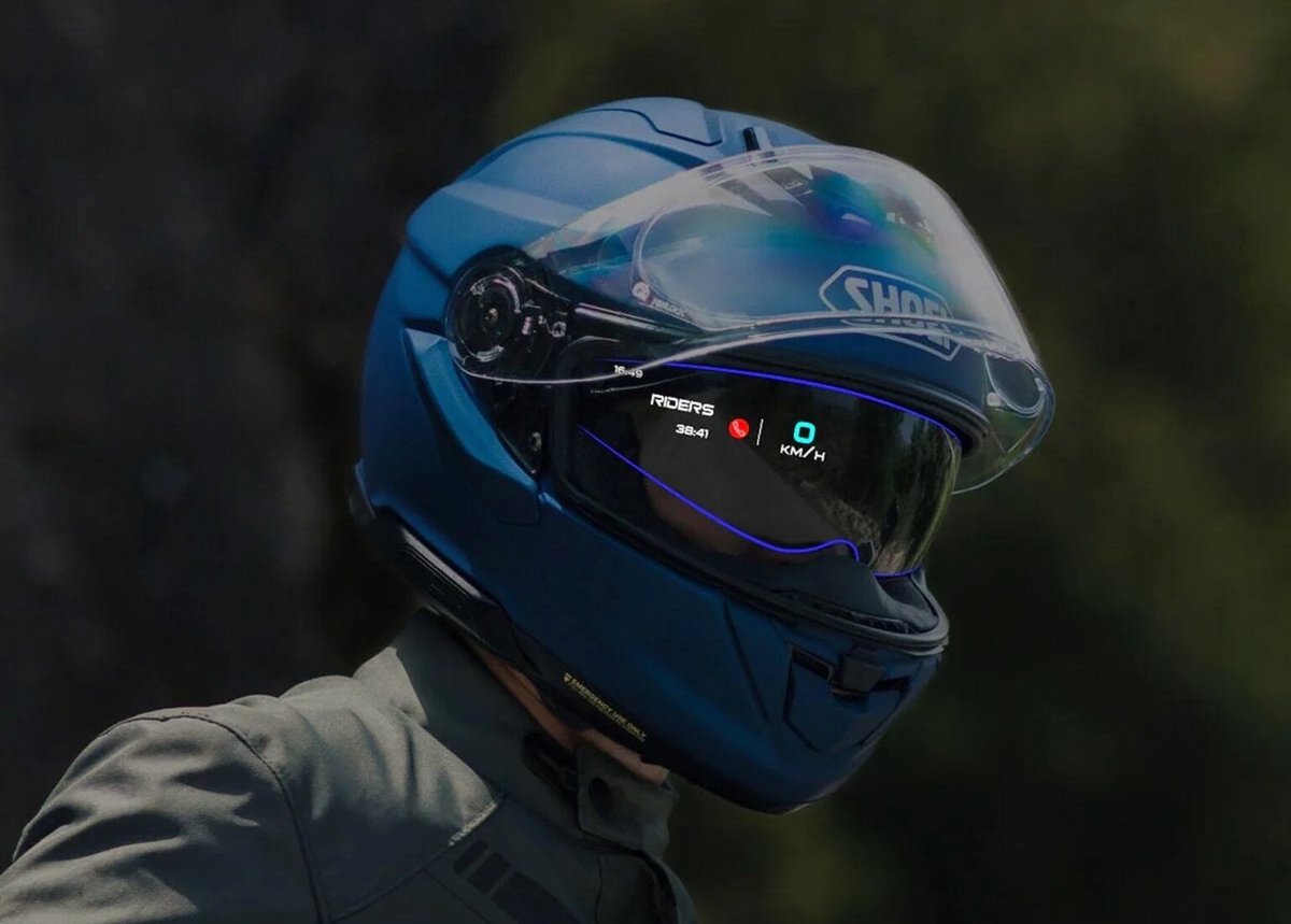 Shoei GT-Air 3 Smart: el casco inteligente que te muestra el camino