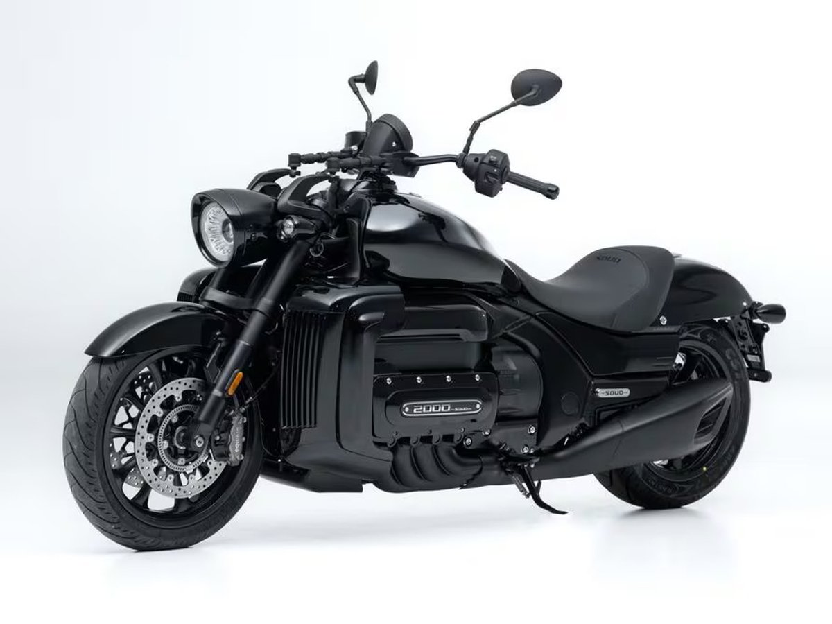 Souo S2000CT: cruiser china de Â¡8 cilindros! y 400 kg por 30 000 euros