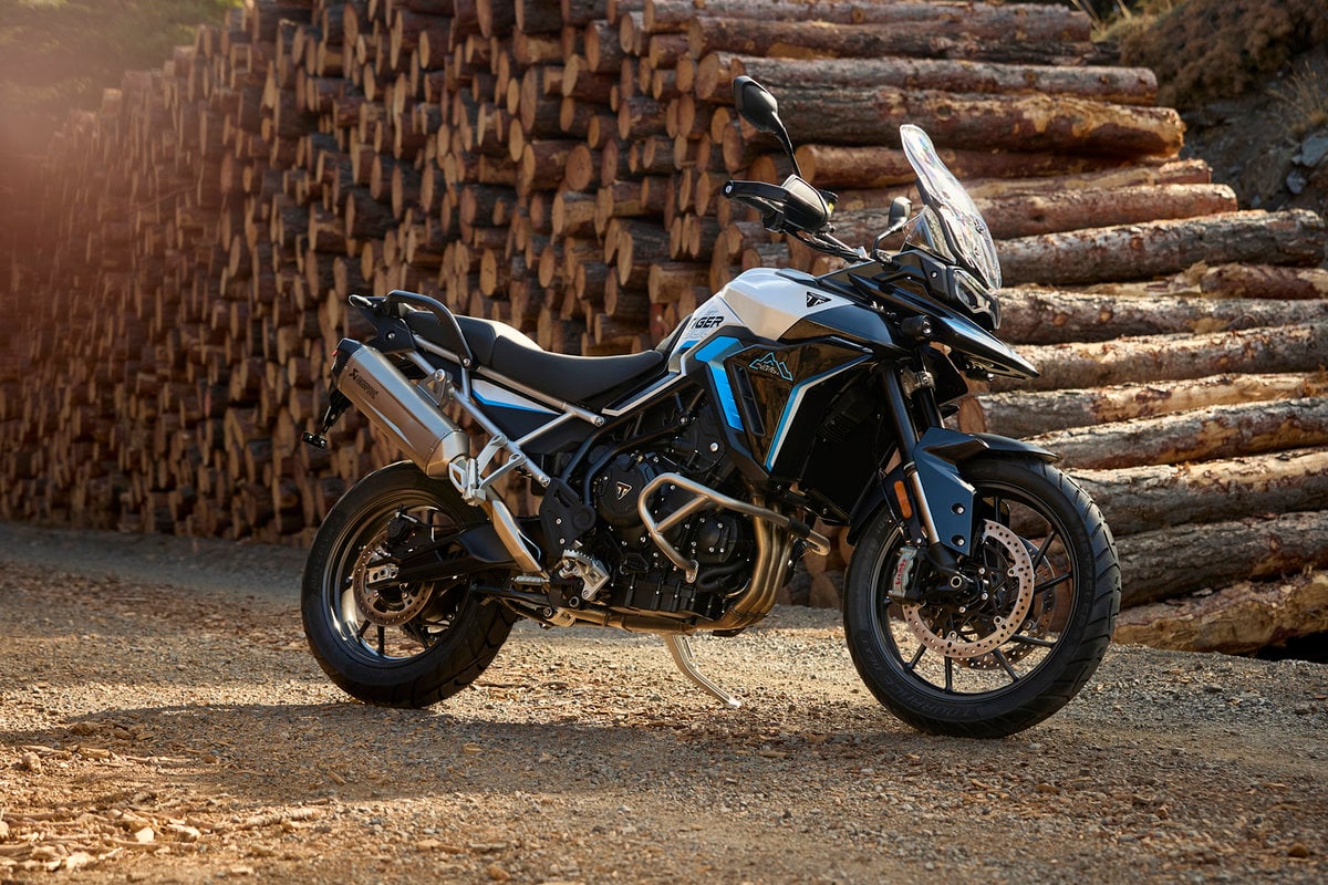 Triumph Tiger 900 Alpine Edition y Desert Edition: listas para la nieve y la arena