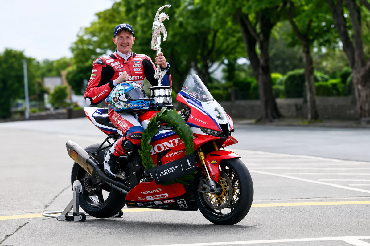 TT 2026 de la Isla de Man: graves accidentes y lluvia
