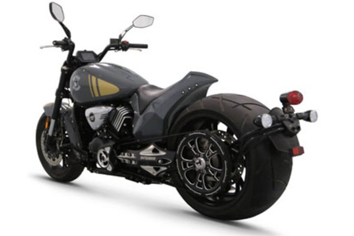 La custom china de 9500 euros ¡con un 360 trasero!