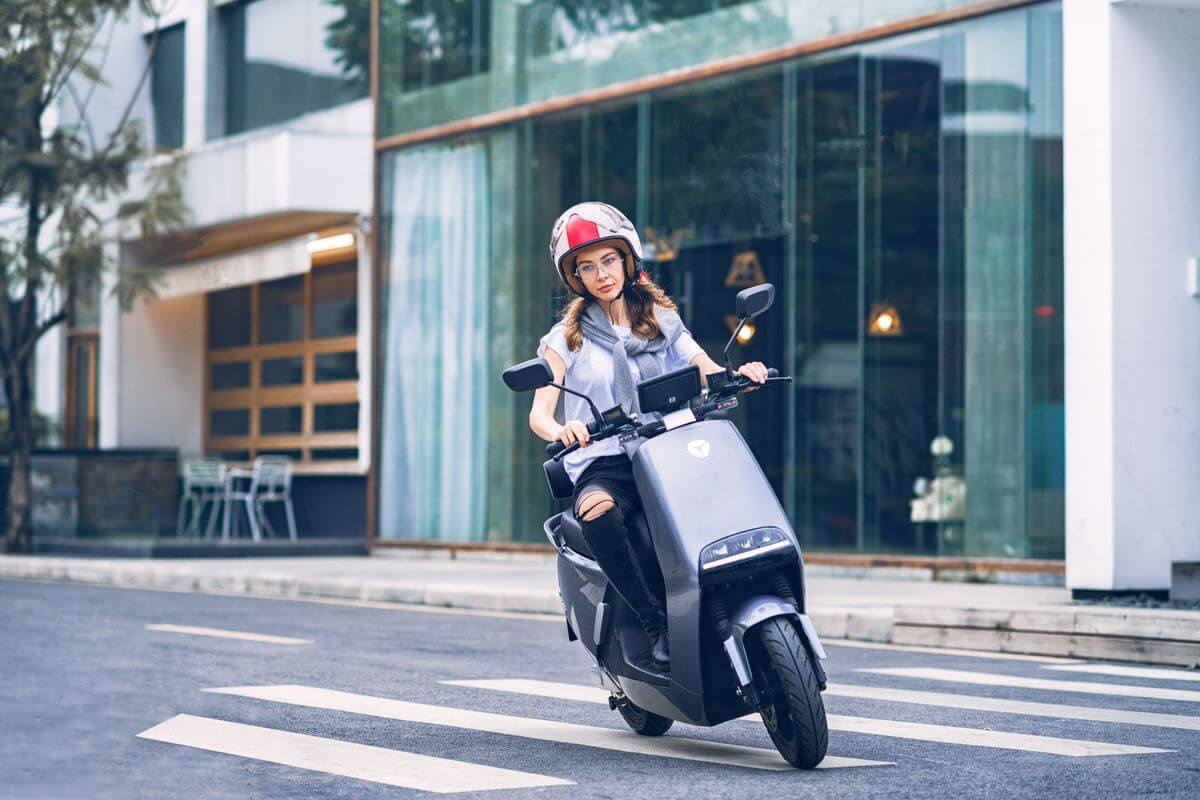 6 cosas sobre Yadea: el gigante de los scooter eléctricos