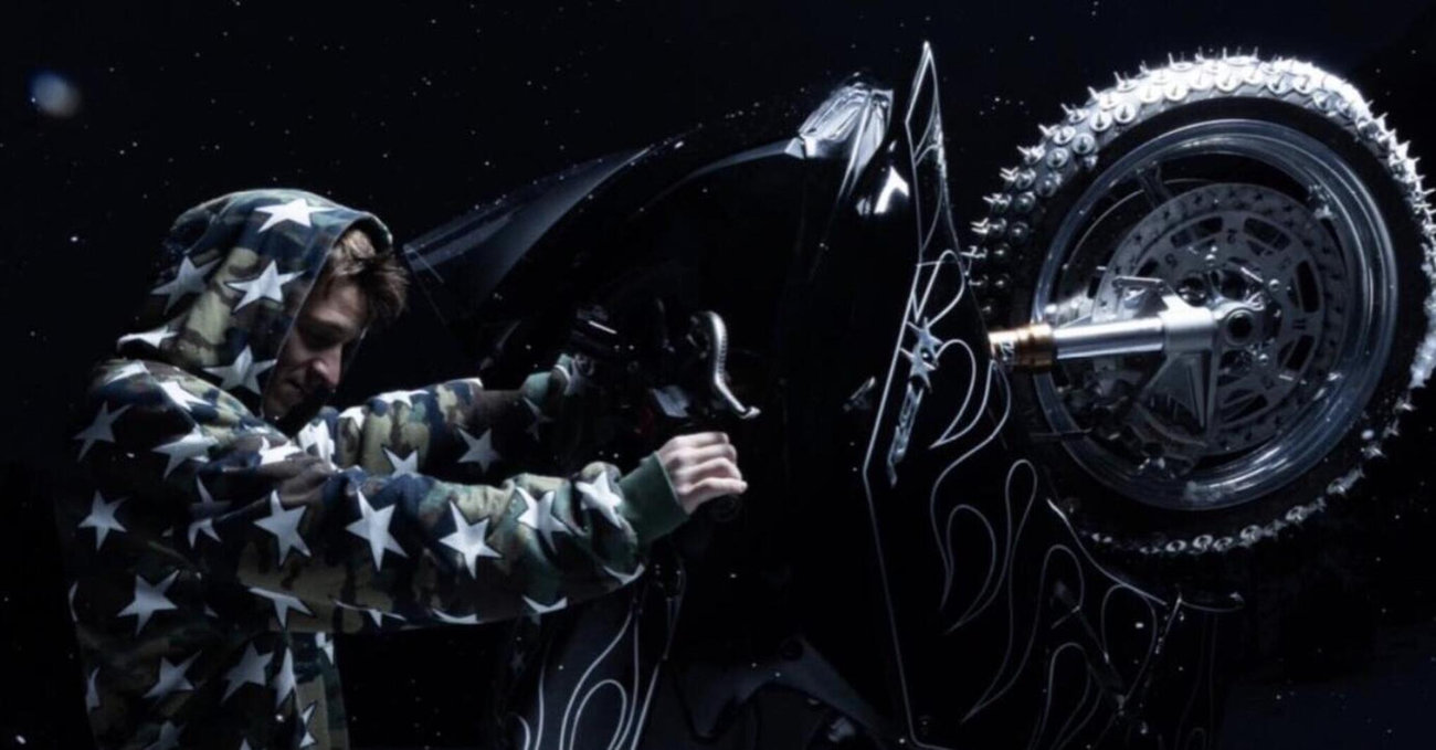 Fabio Quartararo rueda con una Yamaha R9 ¡en la nieve! Fabio Quartararo rueda con una Yamaha R9 ¡en la nieve!