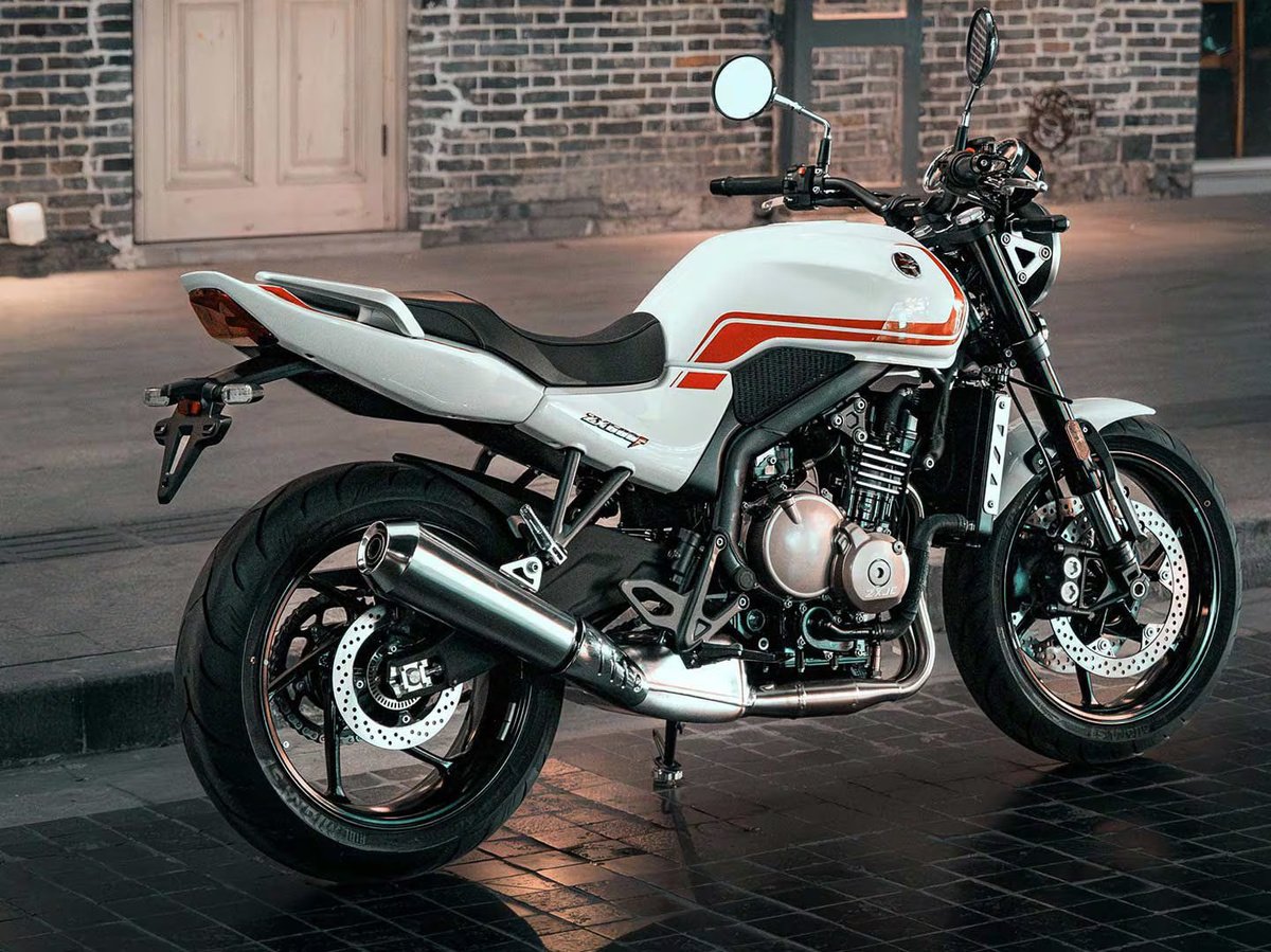 ZX Moto 500F: copian la Honda CB400F Â¡antes de salir! por 3500 euros