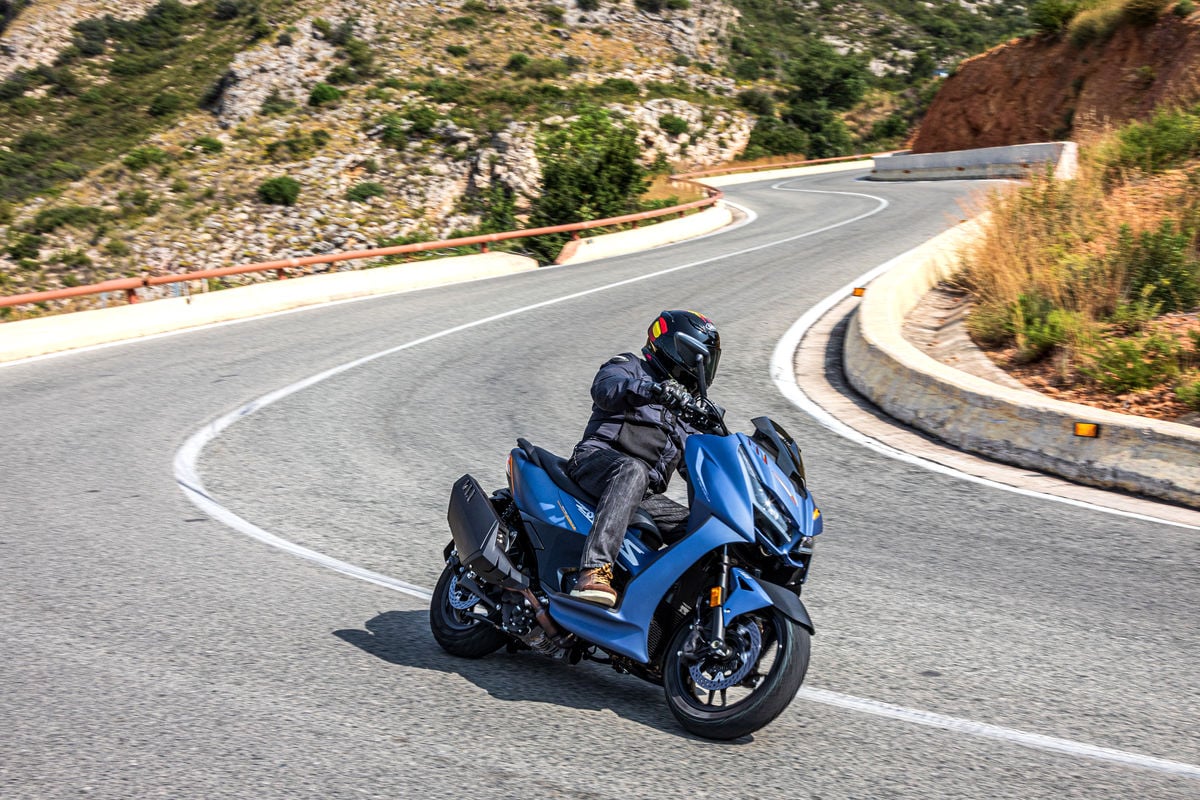 Prueba Zontes 368 D, M, E y K: 2 scooter deportivos y 2 GT a precios de saldo Prueba Zontes 368 D, M, E y K: 2 scooter deportivos y 2 GT a precios de saldo