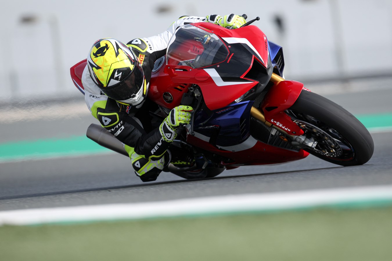 Honda CBR 1000 RR-R Alvaro Bautista