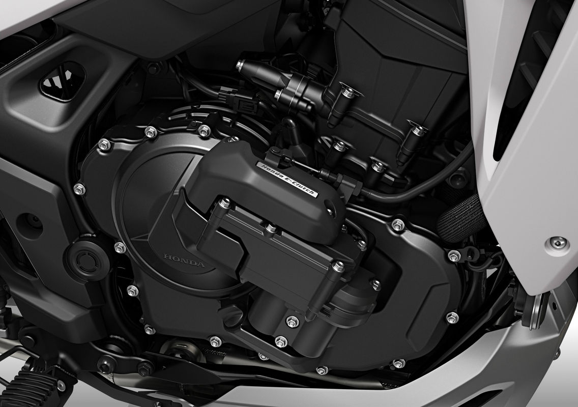 Probamos las nuevas Honda Hornet y Transalp 750 2026 ¡con e-Clutch!