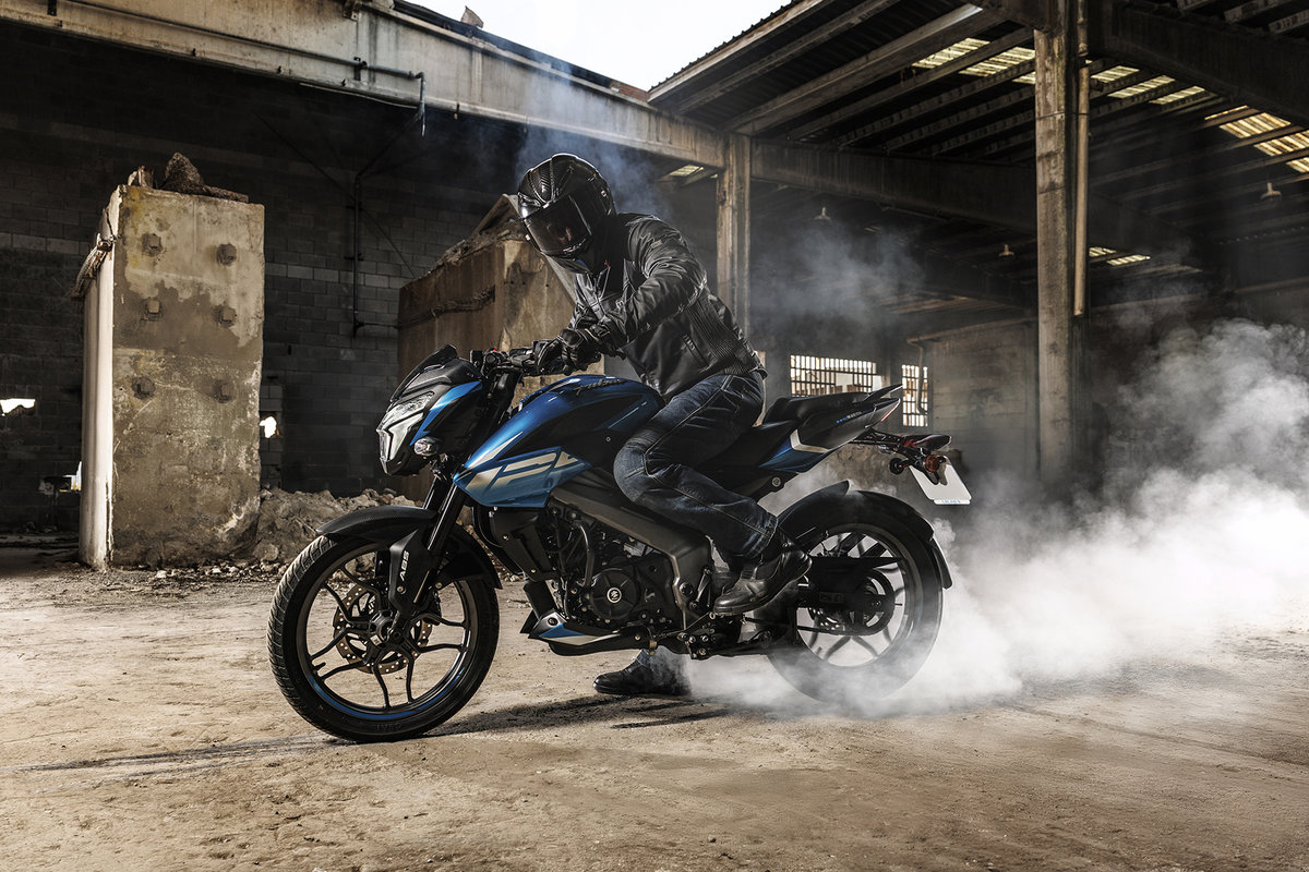 Bajaj Pulsar NS125 y NS400Z: naked accesibles y en oferta Bajaj Pulsar NS125 y NS400Z: naked accesibles y en oferta