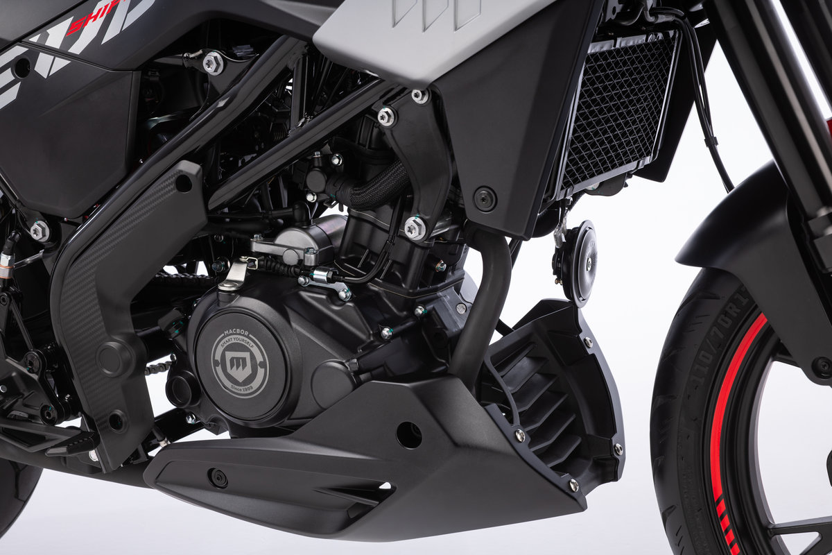 Prueba Macbor Shifter 125 EVO: la naked sin carnet muy equipada y asequible Prueba Macbor Shifter 125 EVO: la naked sin carnet muy equipada y asequible