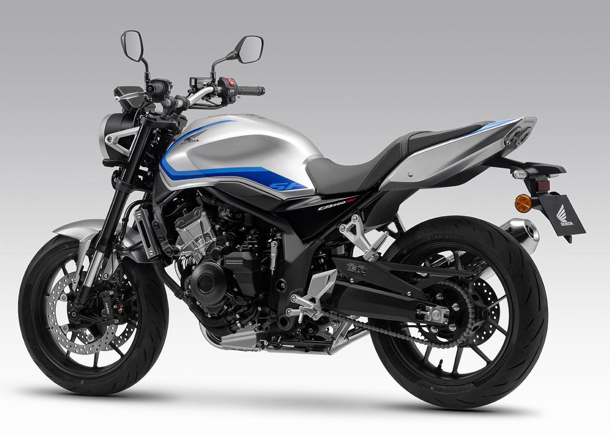 Honda CB500 Super Four: ¡estas son las fotos oficiales!