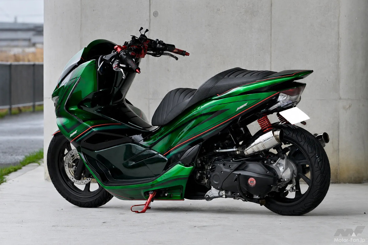 Honda PCX125 custom: ¿el scooter del increíble Hulk? Honda PCX125 custom: ¿el scooter del increíble Hulk?