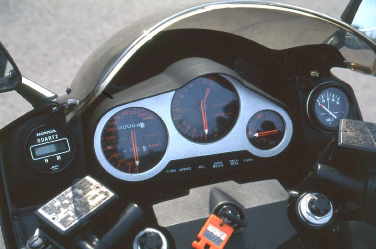 Honda VT250F turbo, el proyecto habría acabado con las 500GP