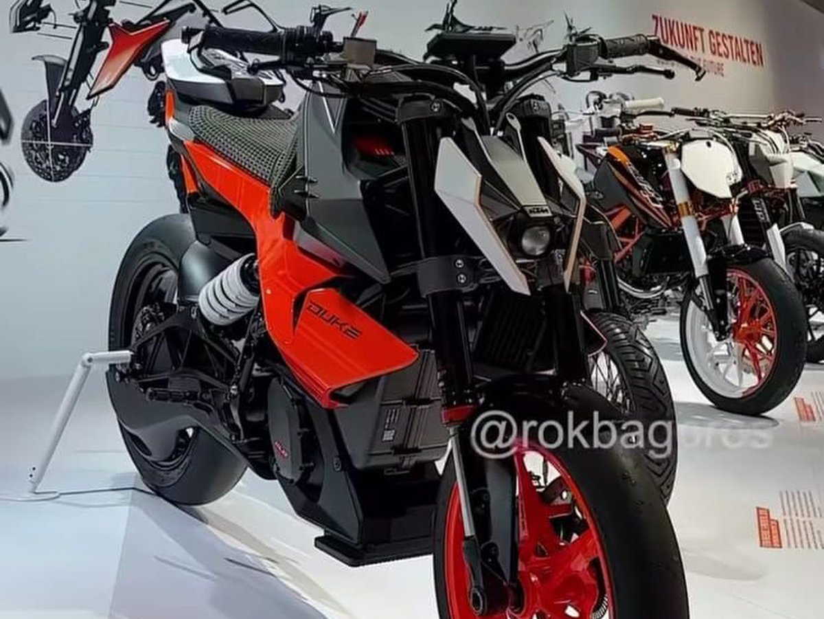 KTM prepara una Duke 390 ¡eléctrica!