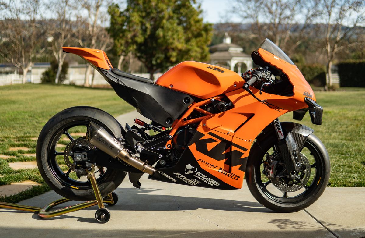 KTM RC 8C de 2022 con 0 km por 43 000 dólares