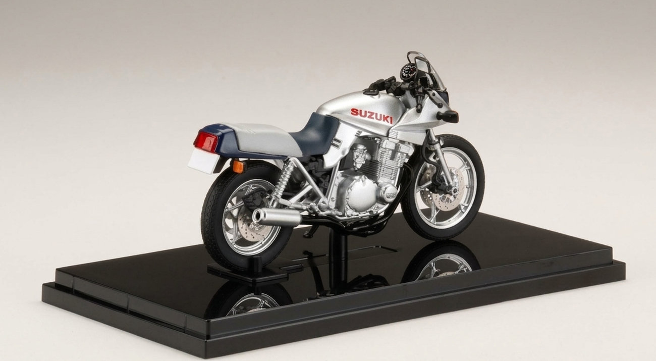 Tu Suzuki GSX750S Katana ¡por 25 euros! Tu Suzuki GSX750S Katana ¡por 25 euros!