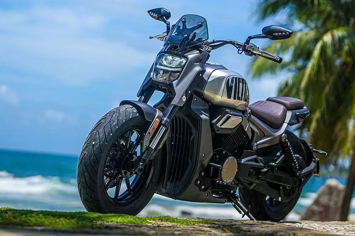 Victoria Simplee V7: custom china para el A2 por 3500 euros