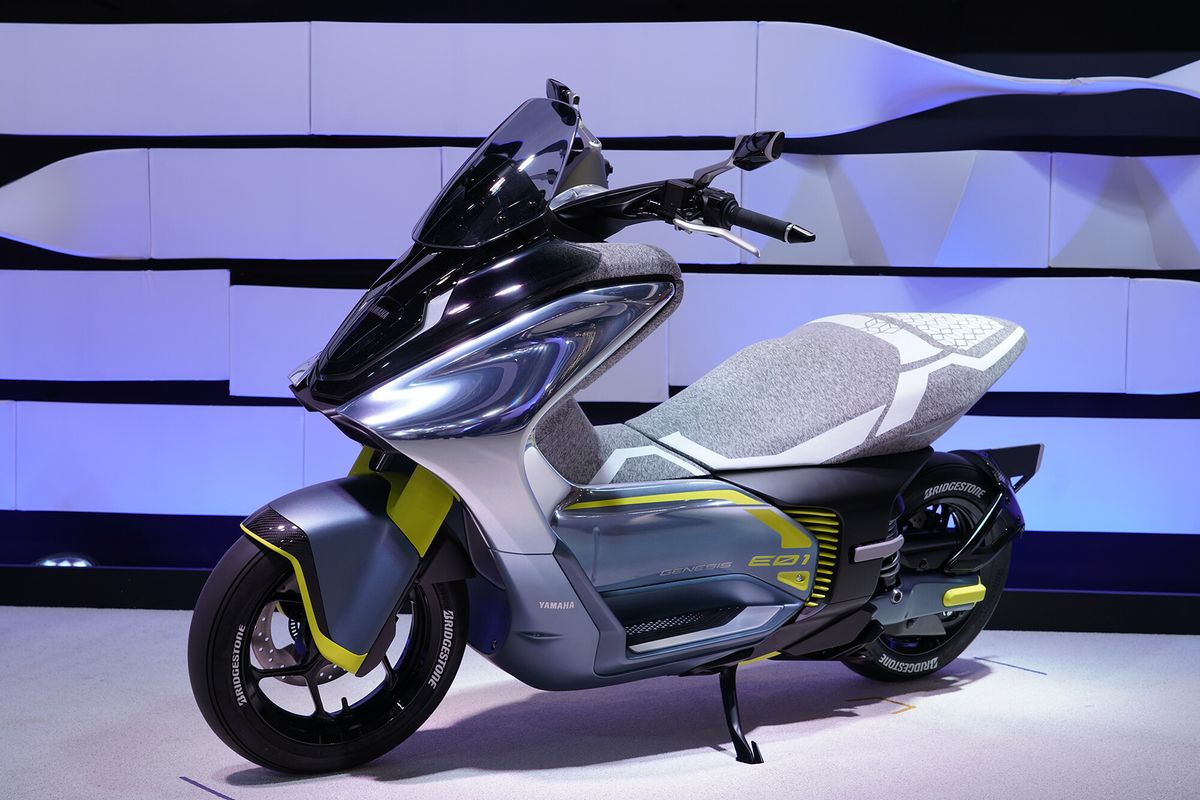 Pillado el prototipo del futuro scooter elÃ©ctrico de Yamaha
