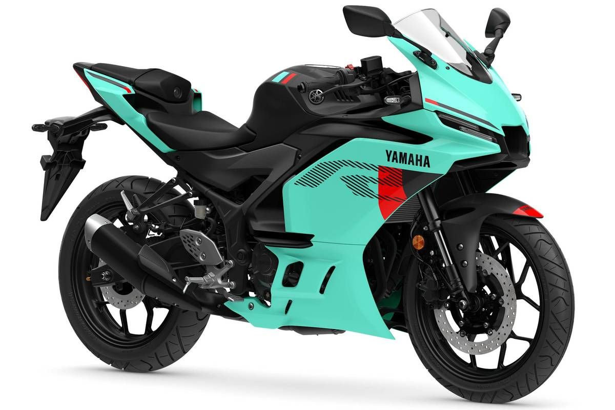 Yamaha YZF-R25: una mini R7 para el A2 por 3800 euros